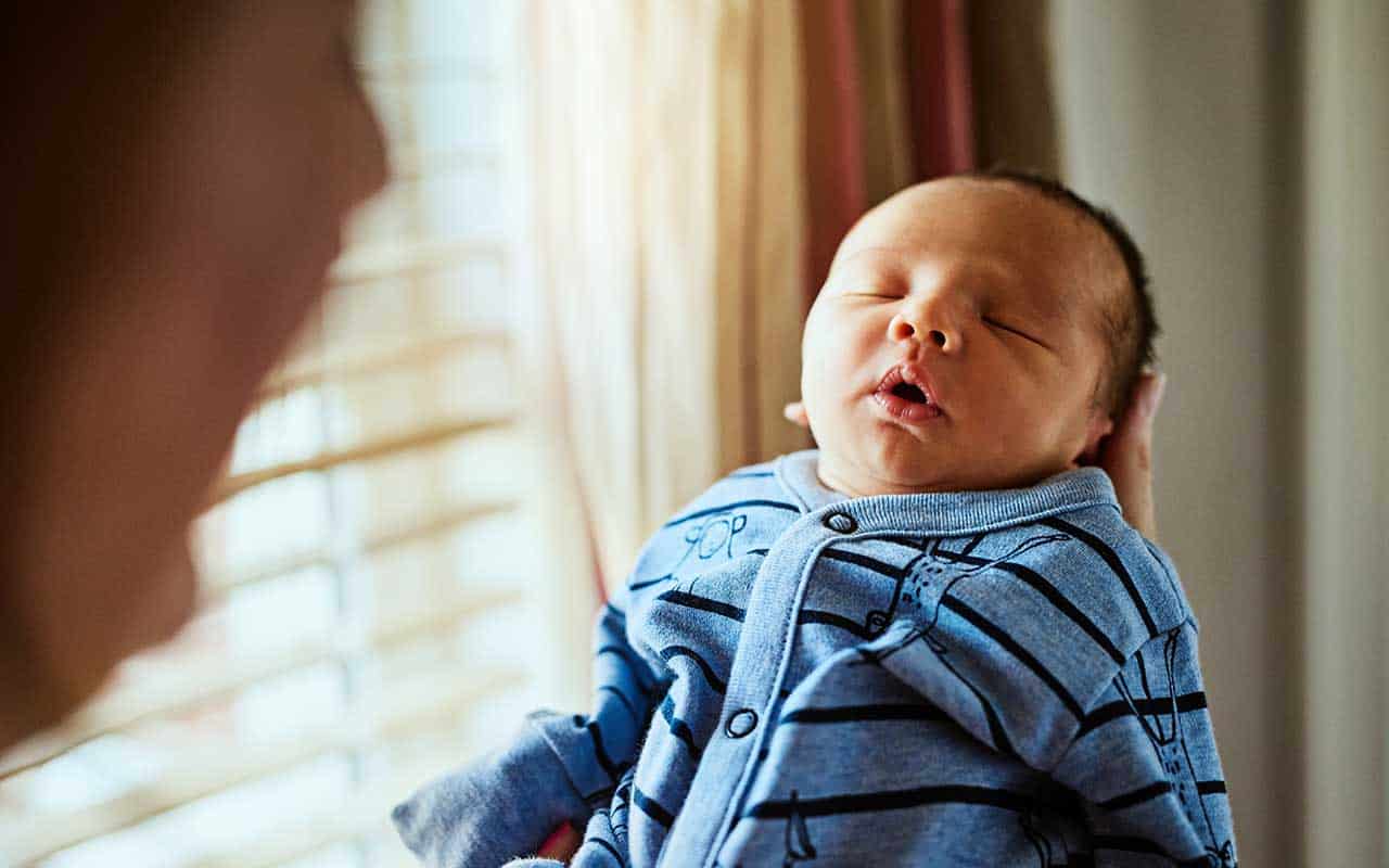 Practical tips to help you adjust to life with a newborn | Newborn Care