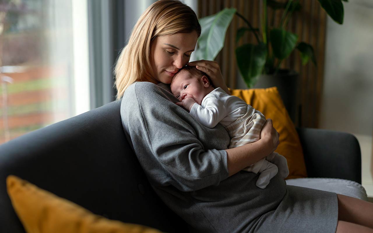 Signs You’ve Found the Right Newborn Care Specialist for Your Family | NewbornCare.com